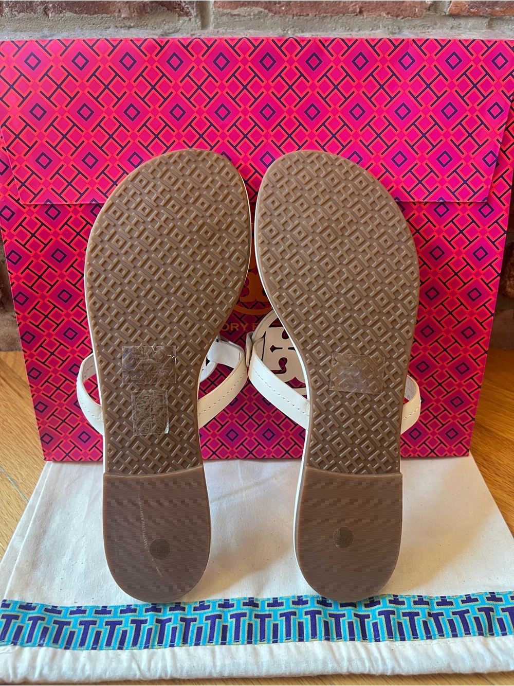 Tory Burch Bleach Ivory & Silver Metal Crystal Embellished Miller Sandals - Picture 10 of 13